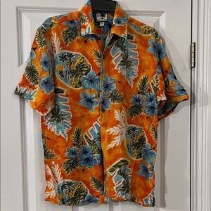 Mens Bugle Boy hawaiian style floral shirt,  button up short sleeve